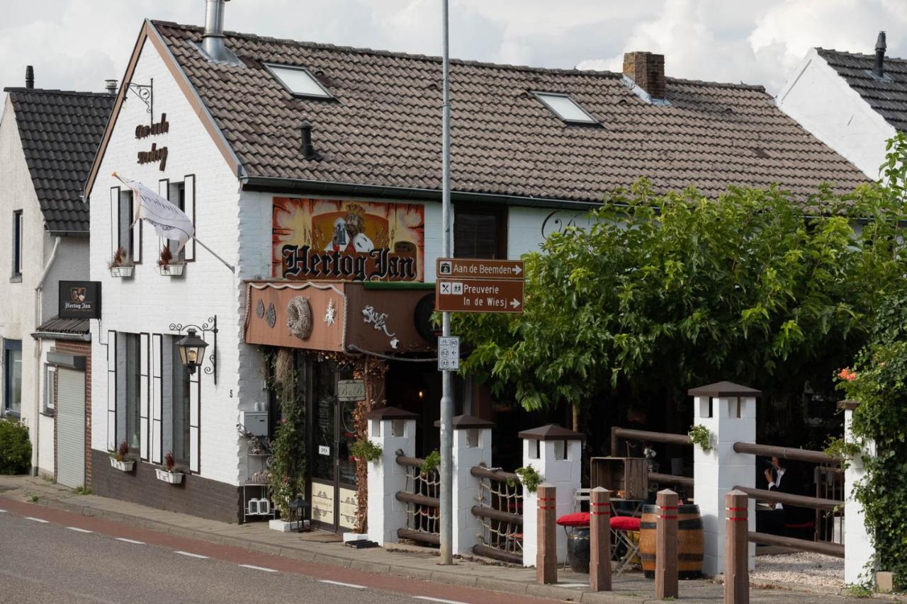 Den Oude Bed & Breakfast *